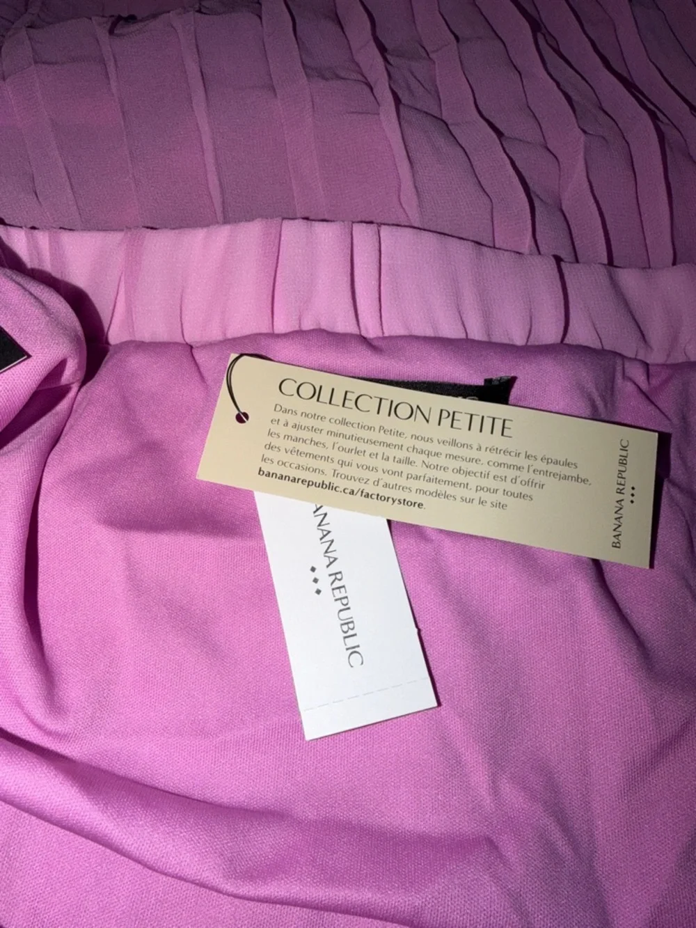 Banana Republic Ladies Pleated Lilac Midi Skirt. Petite. NWT. X-large.